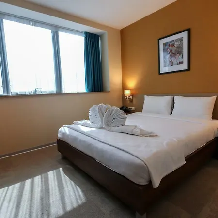 Sky Corner 4*